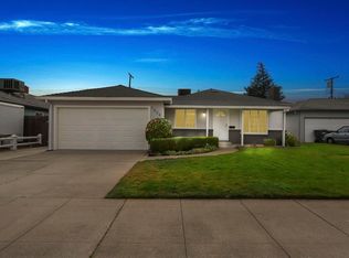 1506 W Locust St, Lodi, CA 95242