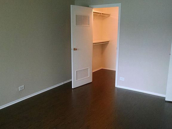 4th image of 1103 Mercury Dr Unit 1B