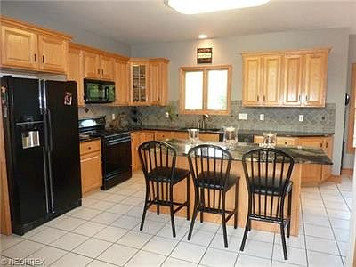 4th image of 11925 Oak Wood Ln
