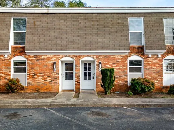 100 Lynn Cir APT H, Easley, SC 29640