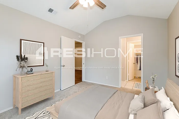 10503 Leroy Ct — Photo 7