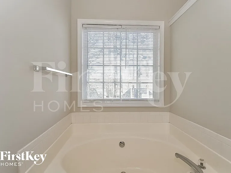 165 Hibiscus Trl — Photo 9