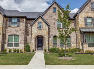 7119 Buchanan Dr, Grand Prairie, TX 75054