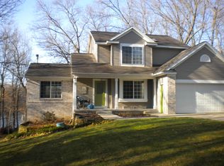 10964 Crawford Lake Trl, Cedar Springs, MI 49319