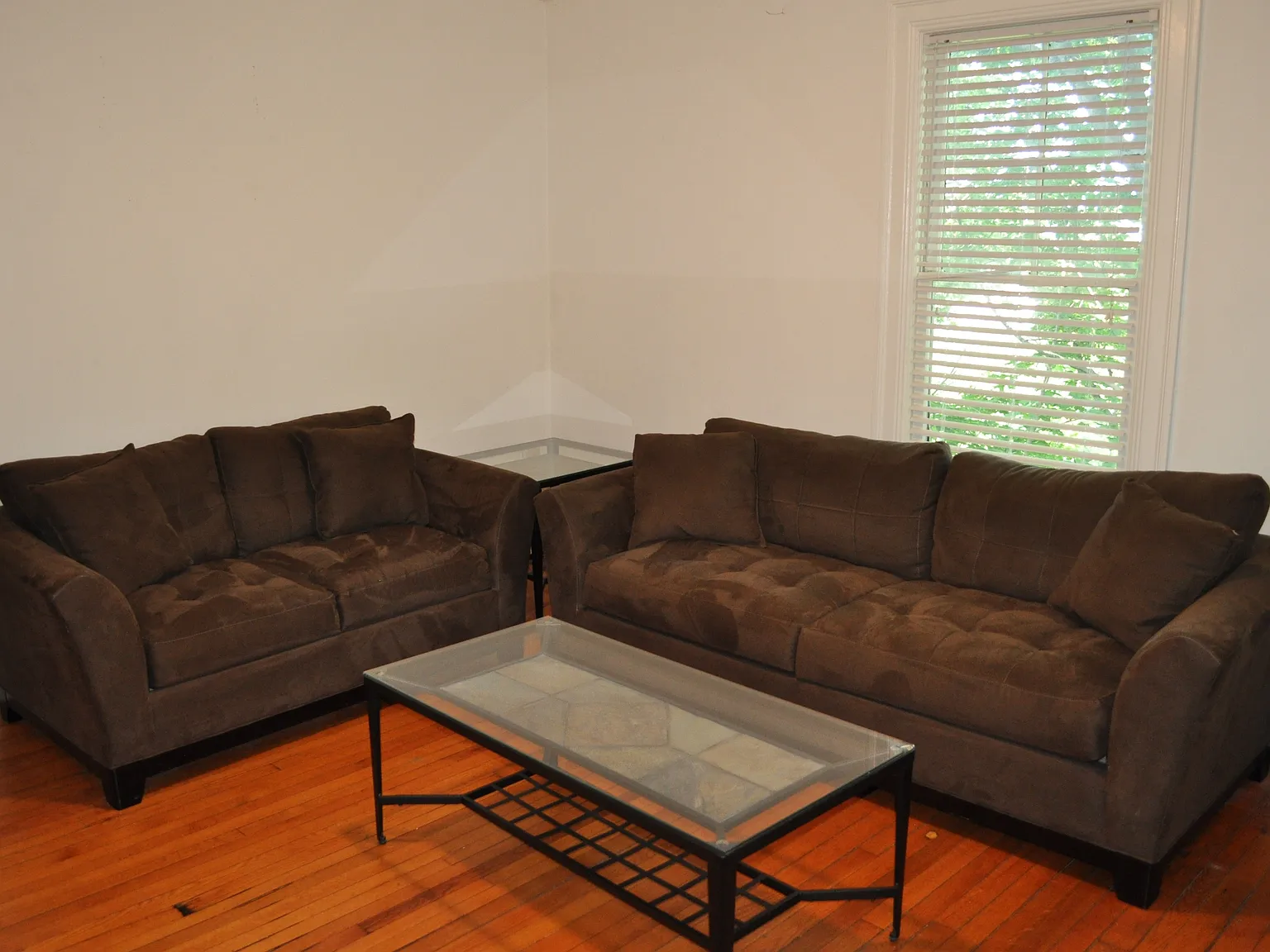 102 Highland Place - 4 — Photo 3