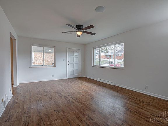 5th image of 2210 Varelman Ave