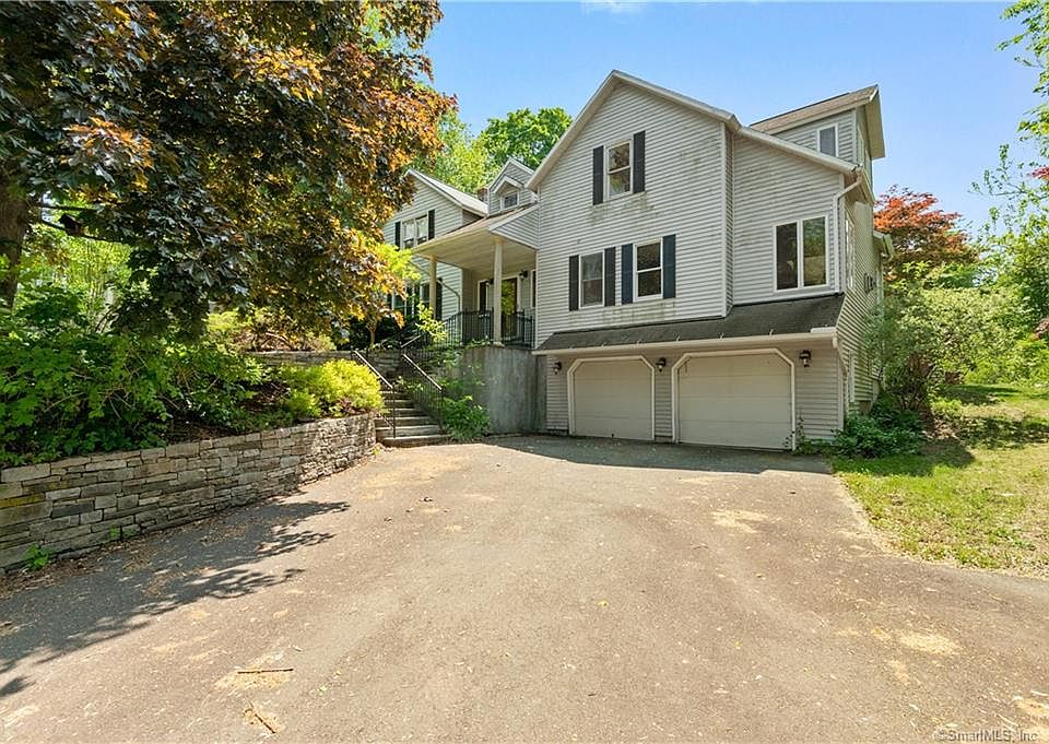 514 W Center St, Plantsville, CT 06479 Zillow