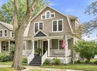 1007 State St, Saint Joseph, MI 49085