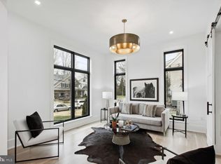 5817 Plainview Rd, Bethesda, MD 20817