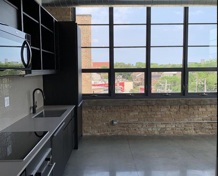 1st image of 2078 N Southport Ave #428