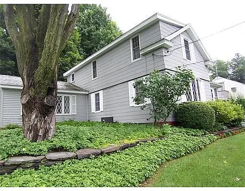 185 Nonotuck St Photo 1