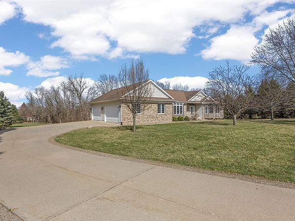 4th image of 4452 Plumberry Rd