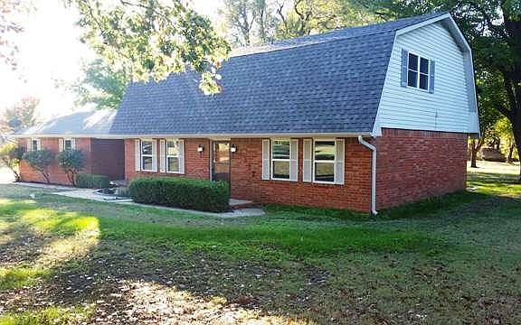 4th image of 2317 Grisso Dr