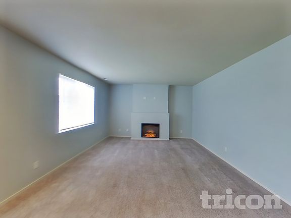 2nd image of 730 205th St E