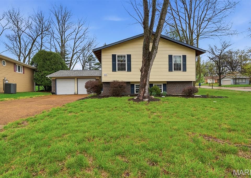 1st image of 12117 Sage Glen Ct