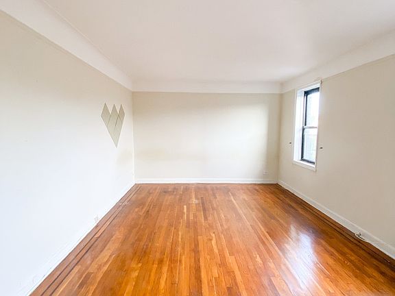 2nd image of 30-40 45th St #B3