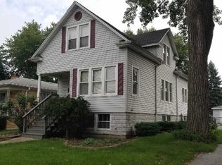 9735 Cook Ave, Oak Lawn, IL 60453