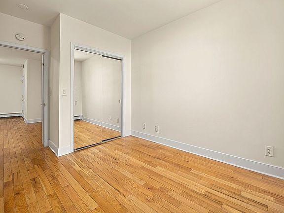 5th image of 4108 20th Ave