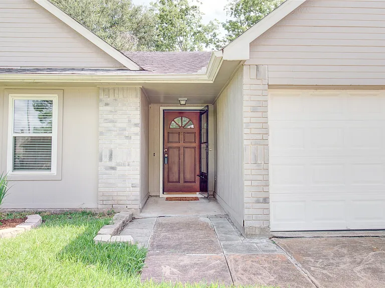 7114 Buchanan Dr — Photo 6
