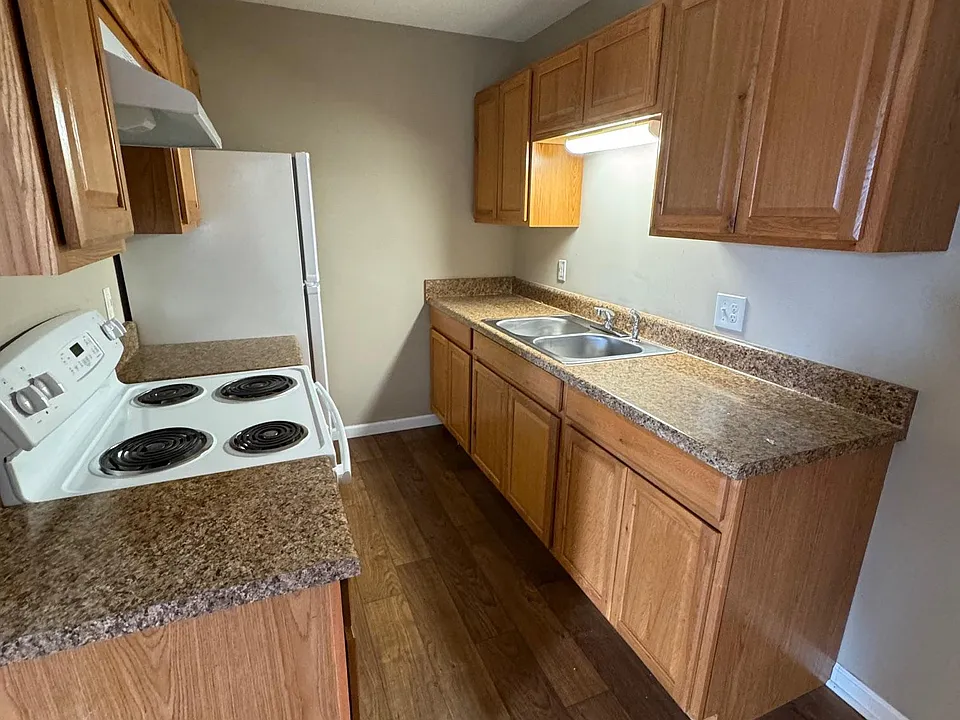 401 S 4th Ave #15