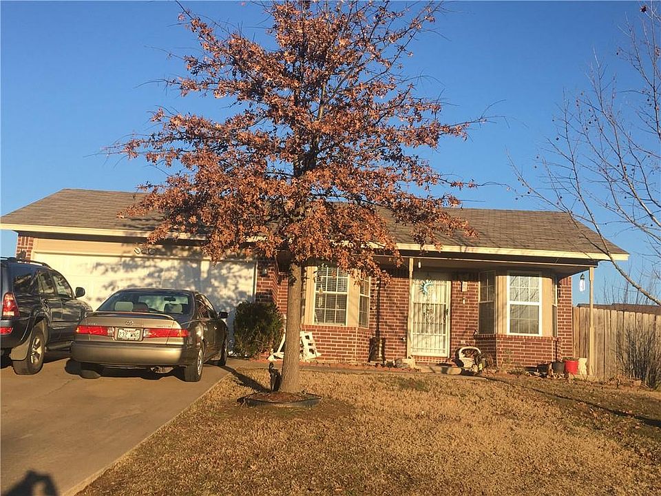 1st image of 1311 Flat Rock Dr