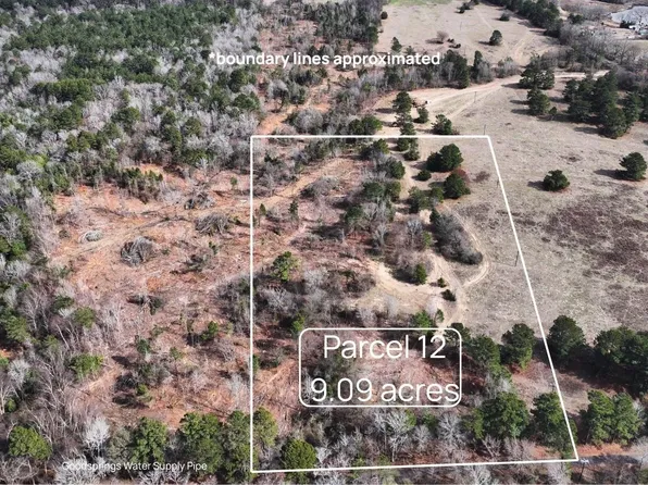 12 County Road 475 S #A, Henderson, TX 75654