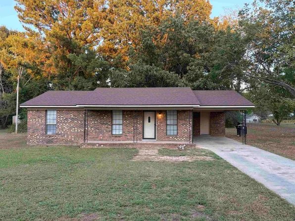 213 Linda Vista St, Bolivar, TN 38008