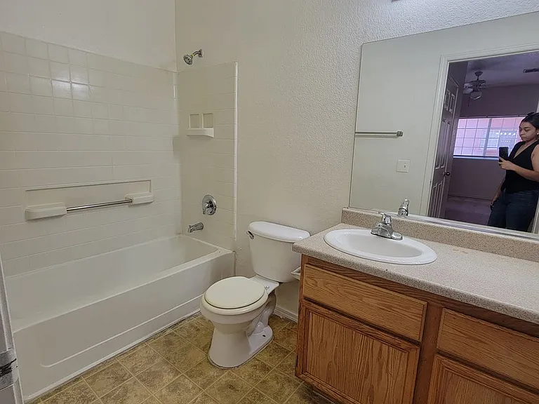 4730 E Craig Rd #1110 — Photo 3