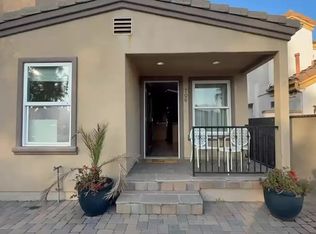 706 Main St, Huntington Beach, CA 92648