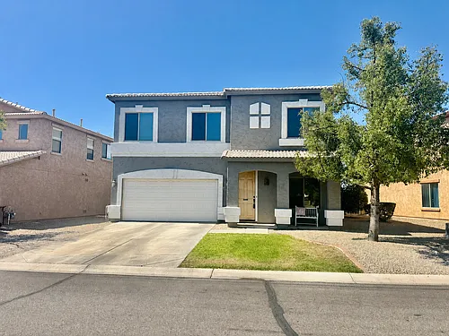 223 E Saddle Way Photo 1