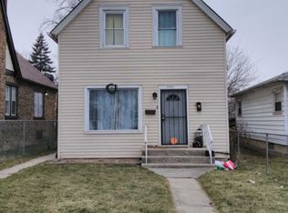 15642 Vine Ave, Harvey, IL 60426