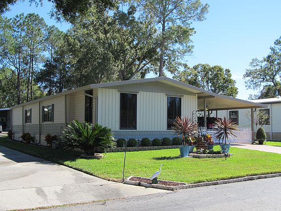 2nd image of 6413 Lakewood Dr Unit B