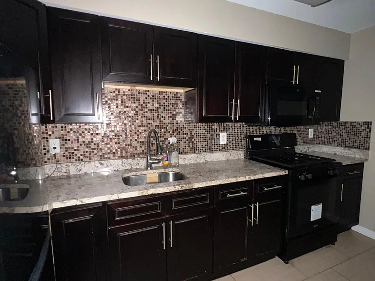 4713 Chestnut St #1-B — Photo 3