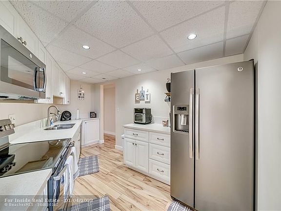 3rd image of 6901 Environ Blvd APT 3B