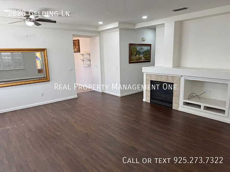 2628 Gelding Ln — Photo 5
