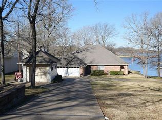 109 September Dr, Streetman, TX 75859