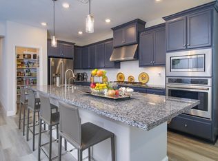 484 Pinehurst St, Manteca, CA 95336