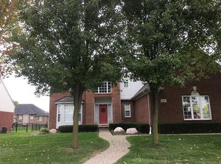 22387 Woodlake Dr, Macomb, MI 48044