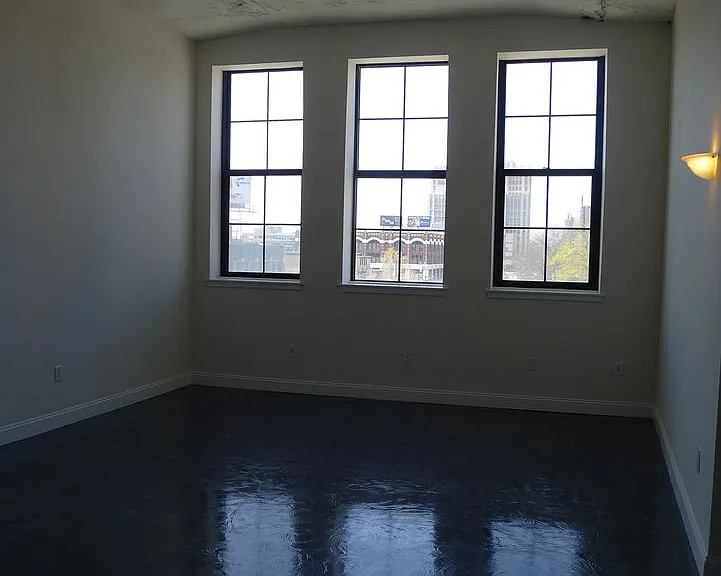 Garfield Lofts — Photo 15
