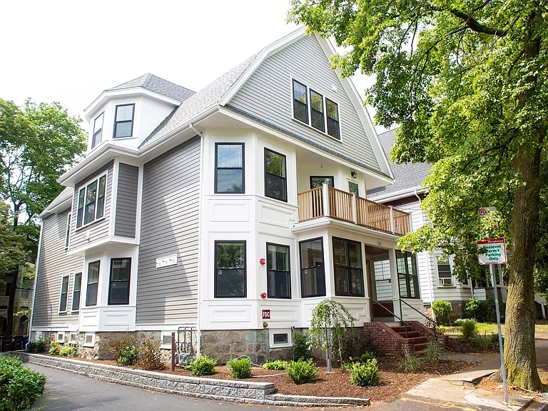 53 Quint Ave #2 — Photo 11