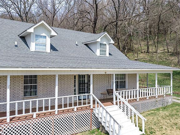 3rd image of 19271 Vineyard Rd