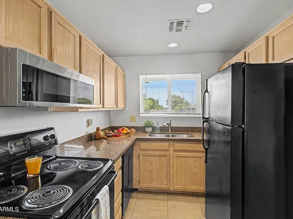 6454 E UNIVERSITY Drive #2, Mesa, AZ 85205
