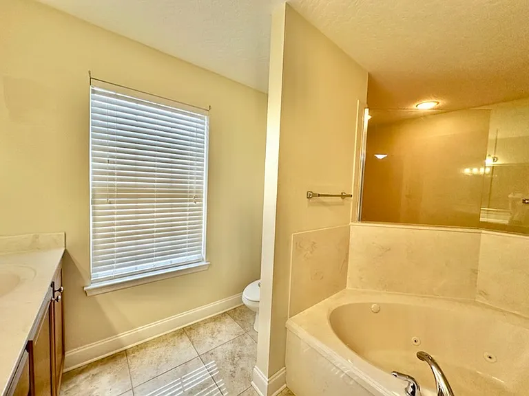 123 Trailwood Ln — Photo 10