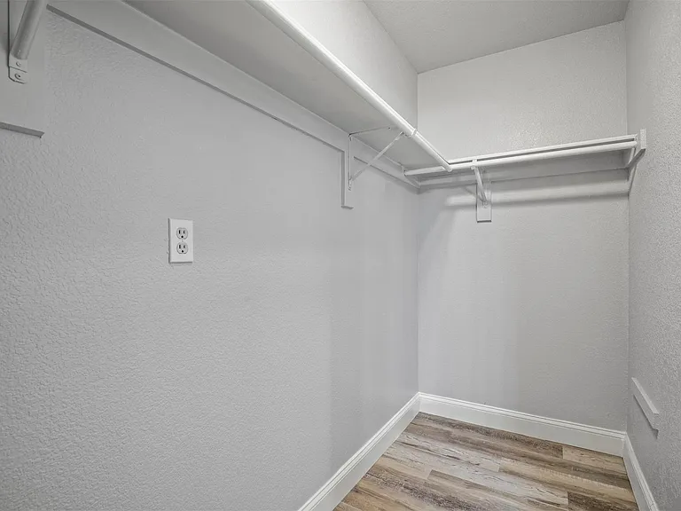 1533 Prescott Dr — Photo 10