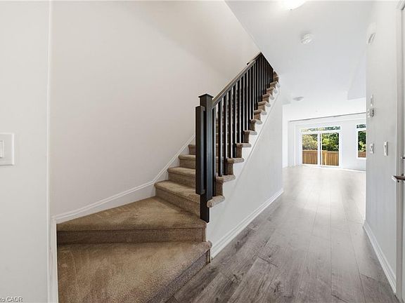 5th image of 27 Rachel Dr #18
