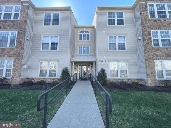 1502 Moore St Unit 304, Bristol, PA 19007