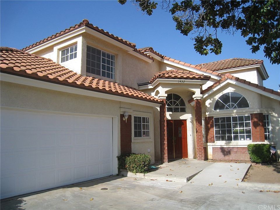 1st image of 1432 Palm Ave #2