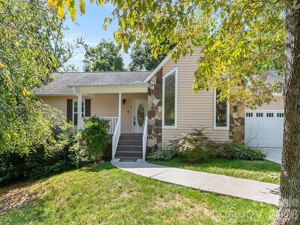 1st image of 31 Lela Johnson Ln
