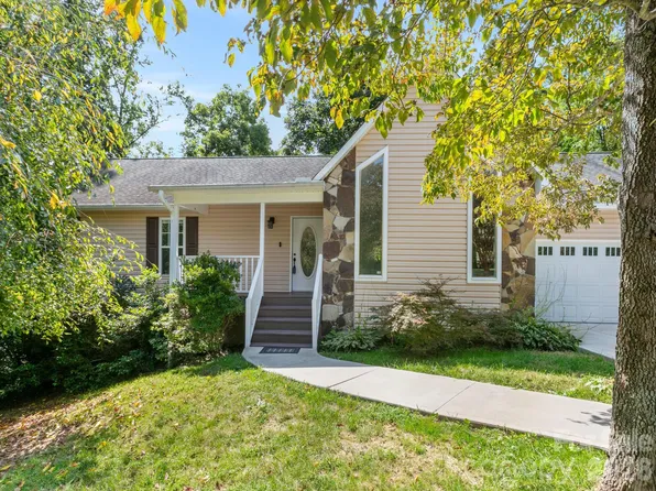 31 Lela Johnson Ln, Asheville, NC 28803