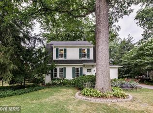 122 Oak Dr, Baltimore, MD 21228